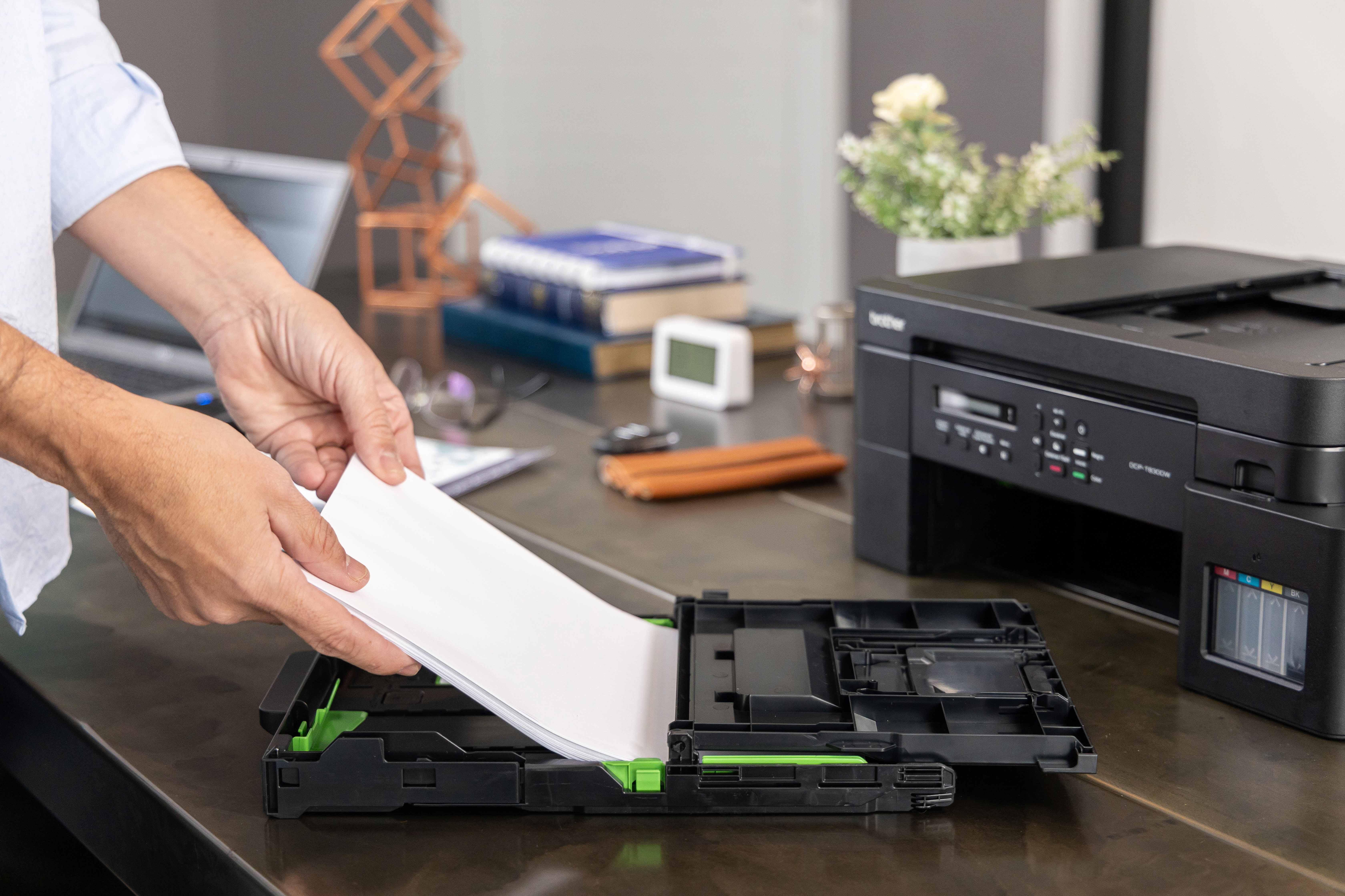 DCP-T830DW_Brother_Inktank_Lifestyle_15_low